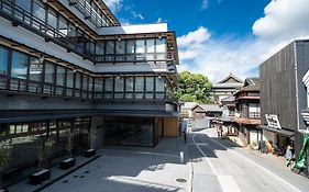 和空　成田山門前